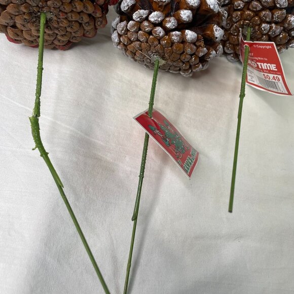 3 Painted Large Pine Cone Picks Red White Green Metal Stakes u Christmas Decor - Picture 5 of 6
